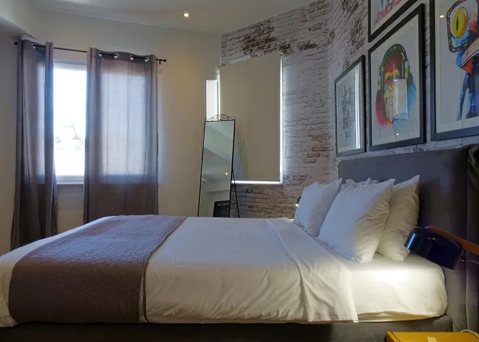 The Athens Version Luxury Suites